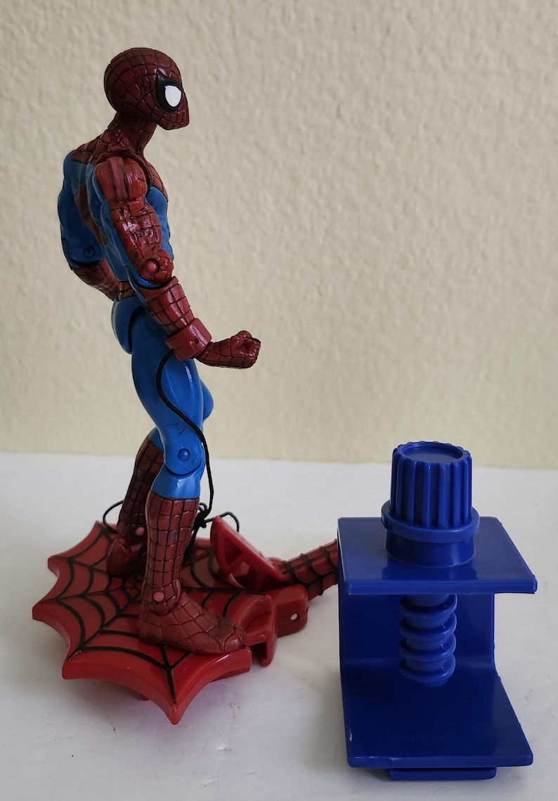 2002 Toy Biz Spider-Man Catapulting Spider-Man Actionfigur Komplett Mycket Fin bild 3