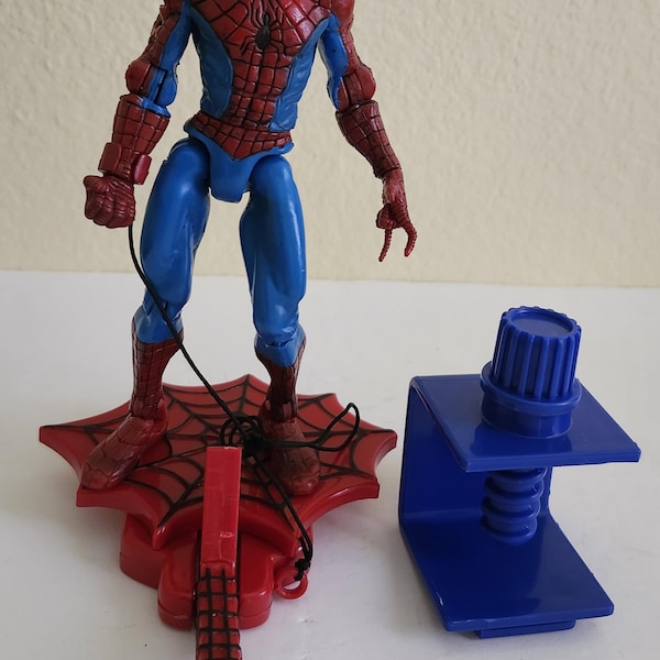 2002 Toy Biz Spider-Man Catapulting Spider-Man Actionfigur Komplett Sehr schön
