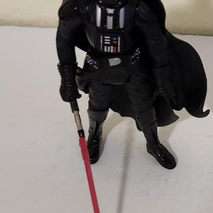 2001 Hasbro Star Wars Power of the Jedi Darth Vader Action Figure Complete Very Nice Condition