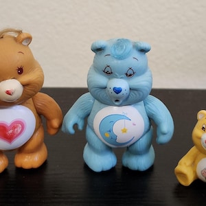 1983 Care Bears Action Figures Lot of 3 Nice Condition Overall Bedtime Bear Birthday Bear Tenderheart Bear Vintage
