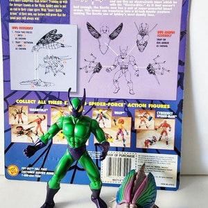 1997 Toy Biz Spider-Man Spider Force Beetle Actionfigur Fint skick med kartongomslag bild 1