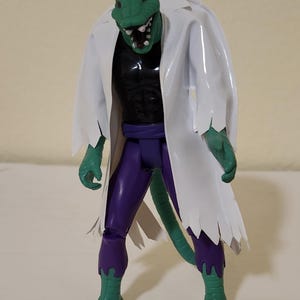 1994 Toy Biz Spider-Man Lizard Action Figure Complete Nice Condition