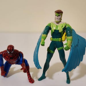 1994 Toy Biz Web Of Steel Spider-man vs Vulture Die Cast Action Figures Complete Nice Condition
