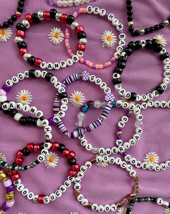 olivia rodrigo bracelets  Friendship bracelets designs, Diy bracelets  patterns, Diy bracelet designs