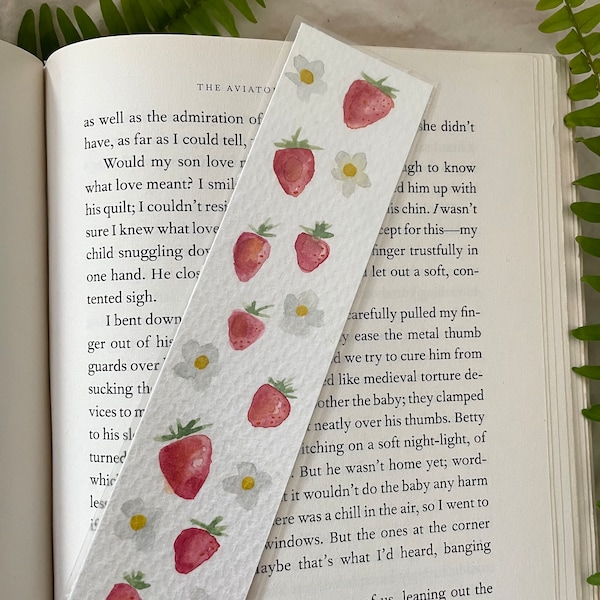 Stawberry bookmark book Lover gift strawberry theme gift for reader Mother’s Day gift unique Teacher appreciation gift for her hand painted