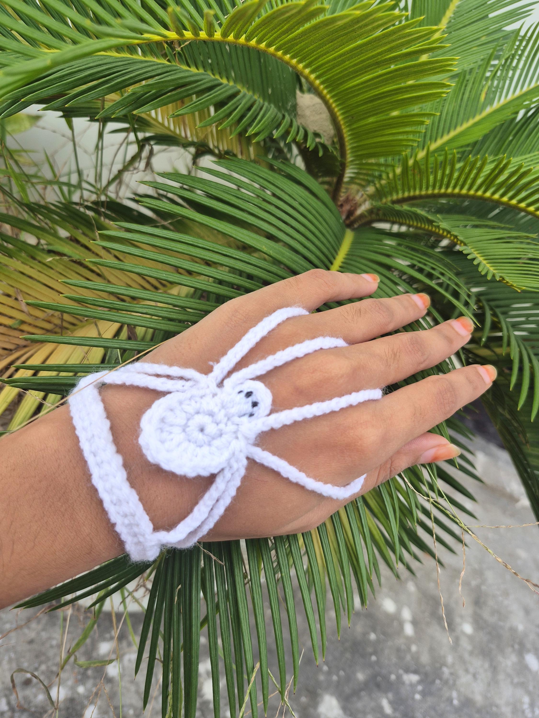 Spider Lace Fingerless Gloves Crochet Pattern