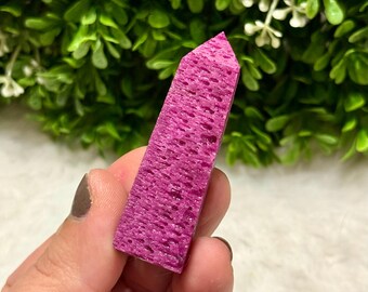 Honeycomb Ruby Point | Honeycomb Ruby Stone | UV Reactive Honeycomb Ruby | UV Reactive Honeycomb Ruby Point