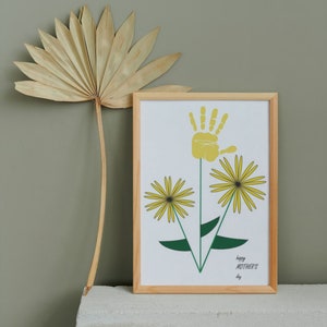 Arte de huella de mano personalizado para el Día de la Madre, recuerdo floral personalizado, regalo único para mamá, arte digital de huella de mano, regalo personalizable para el Día de la Madre