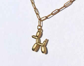 Schattige ballon hond ketting, gouden ketting, nostalgische sieraden, roestvrijstalen ketting, cadeau idee, symbool van de kindertijd, sierlijke ketting, preppy