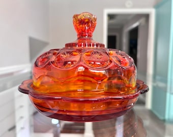 Vintage 1960’s Amberina Moon and Stars Domed Butter Dish, L.E. Smith