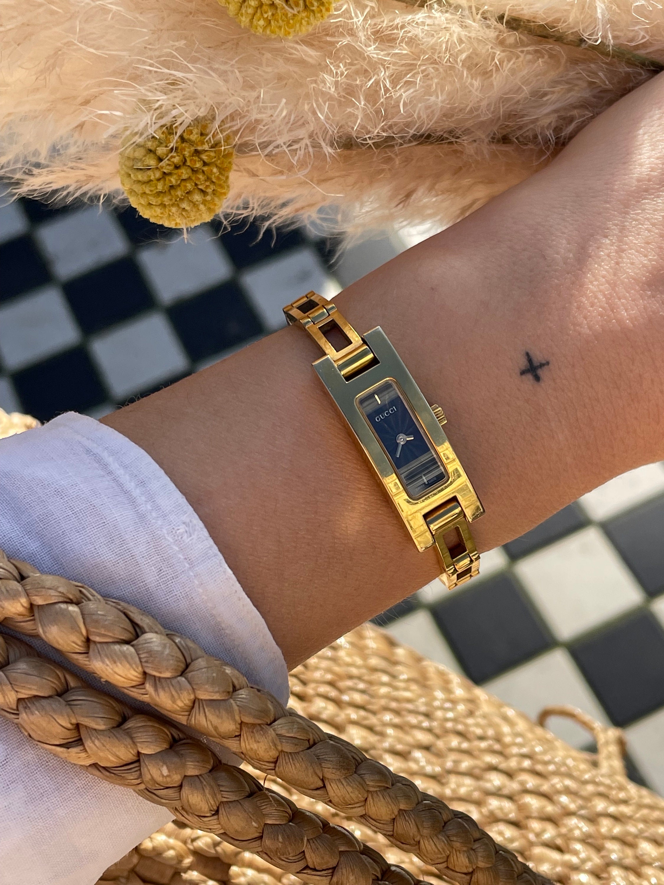 Vintage 90s 00s Gucci 3900L Black Tank Style Sun Burst Dial Gold Plated Quartz Ladies Analog Rectangular Link Bracelet Wristwatch Etsy
