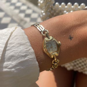 Very Rare Vintage 1940s Art Deco 17 Jewels Rolled Gold Wind Up Ladies Cocktail Dress Wristwatch With Gold Link Bracelet Chain by Hermes