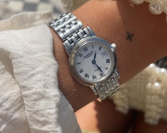 ❤︎GUCCI 9040Lレディースコンビ ゴールド×シルバー ‪‪❤︎‬ Gucci 9040L Watch Quartz 26mm Women's Gold Dial Swiss Made