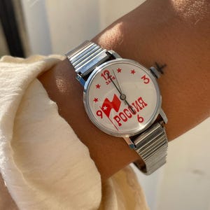 Orologio meccanico vintage Zarya URSS degli anni '70, in acciaio cromato argentato
