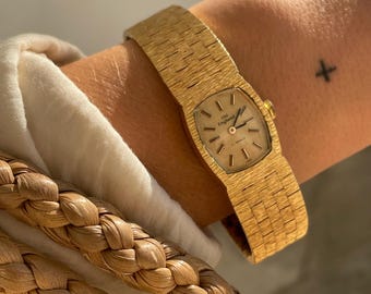 Vintage 1970s Mechanische Uhr Handaufzug 17 Jewels Gebürstet Echt Vergoldet Strap Damen Cocktail Kleid Tank Zifferblatt Armband Armbanduhr