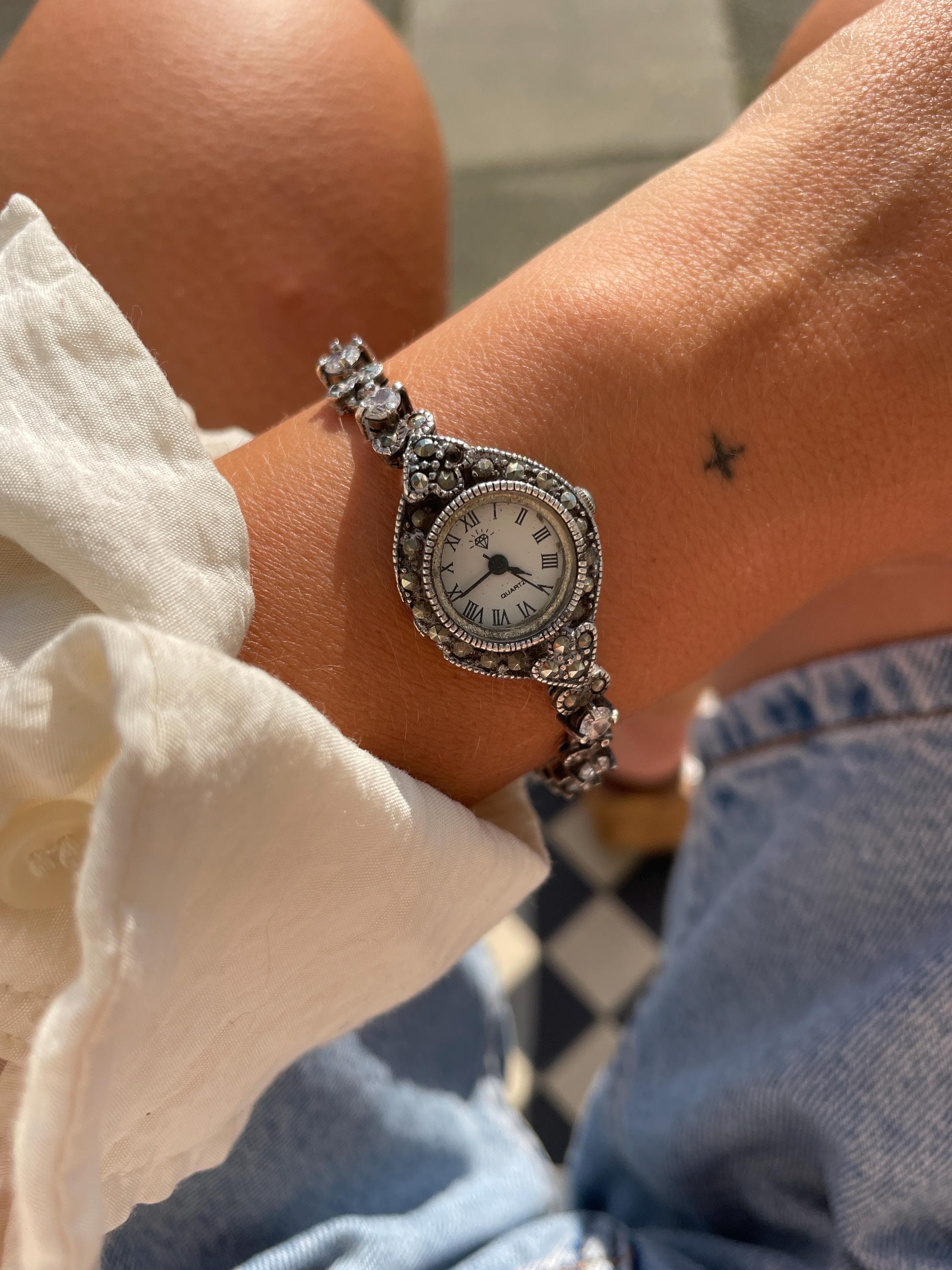 Vintage 90s Majestron Sterling Silver .925 Marcasite Onyx Cocktail Watch MAJESTRON Dainty Womens Watch Silver Tone Beaded Safety  main image 4