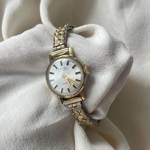 Montre Mécanique Vintage Montine 17 Bijoux Incabloc | Pour Réparation Ou Collection