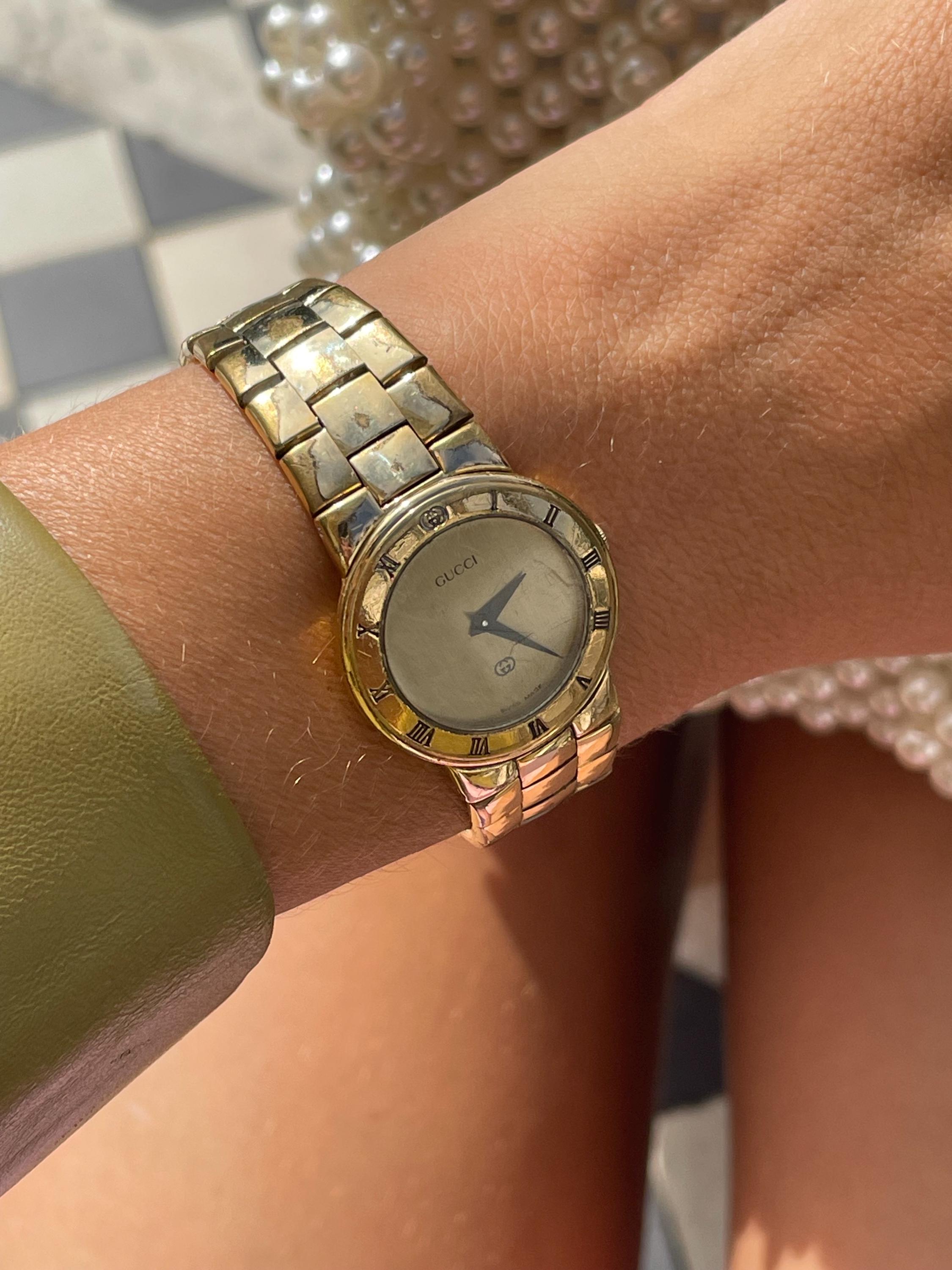 Vintage Gucci 3300L Series Quartz Watch, 18 karat RARE VINTAGE GUCCI 3300L Green Crest Pattern Dial Bracelet  main image 4