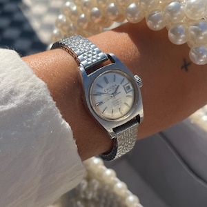 Vintage Ladies Swiss Made Automatic 1970s Wind Up 21 Jewels Silver St. Steel Round Case & Stretchy Strap Round Dial Wristwatch By Oriosa
