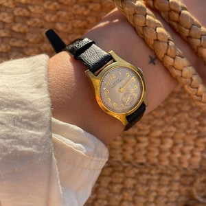 Delvina watch - Etsy 日本