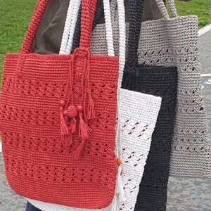 Tragetasche aus Papiergarn, gehäkelte Tragetasche, Handgehäkelte Tragetasche, Schultertasche aus Papiergarn