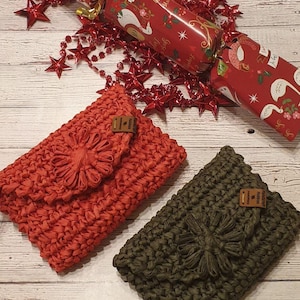 Kleine Raffia Tasche, Mini Portemonnaie, handgefertigte Geldbörse, einzigartiges handgefertigtes Geschenk, kompakte Geldbeutel, kleine Geldbörse
