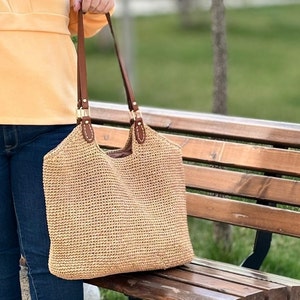 Crochet Raffia Tote bag, Boho oversized Tote, Natural fiber Handbag, Summer Shoulder Bag, Bohemian style purse, handmade raffia shoulder bag