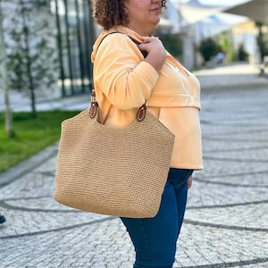 Large Raffia Bag, Handcrocheted Raffia Tote Bag, Straw Beach Bag, Crochet Boho Bag, Crochet Raffia Handbag, Raffia Bag, Oversized Daily Bag