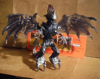 Aliens Flying Queen
