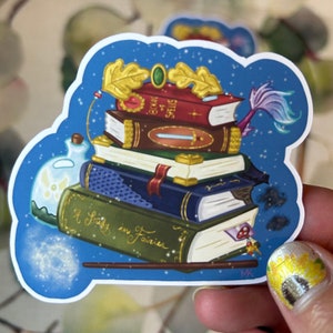 Buch Stapel Fantasy Genre Aquarell Malerei Matte Die-Cut Sticker | Die Cut Sticker, Fantasy Sticker, Drache, Meerjungfrau, Fee, Elf