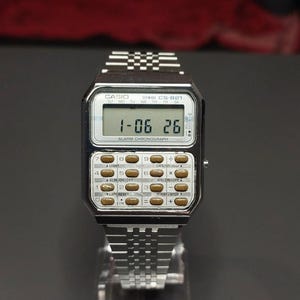 Vintage CASİO 1980 CS-821/calculator/data bank/hours/mens watch