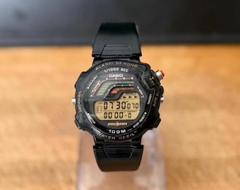 Vintage ULTRA Rare Casio W-300 Marlin 1980s Module 106 Japan Men's