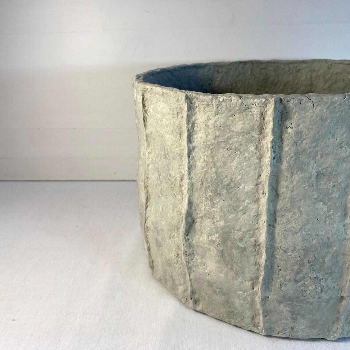 European Limestone-style Planter Rustic Stone-textured Greige Trough ...