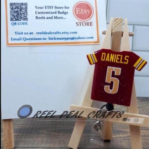 Bobine d'insigne de maillot de sport Jayden Daniels Washington, inspiré du football, porte-carte d'identité rétractable pour bureau d'infirmières médicales