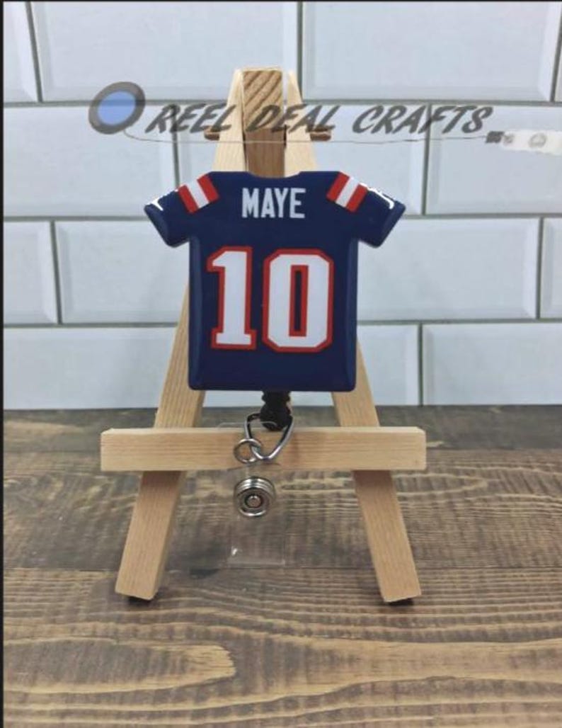 Sporttröja Badge Rulle Drake Maye Patriots Fotbollsinspirerad Medicinsk Sjuksköterska Kontor Infällbar ID-hållare bild 9
