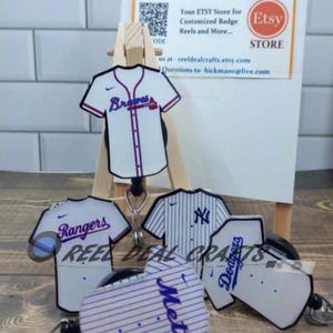 Passen Sie Ihre eigene Baseball Sport Jersey medizinische Krankenschwester Büro einziehbare ID Badge Reel