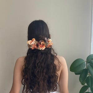Burnt orange flower hair clip Terracotta wedding headpiece Hair clip arranged with roses Autumn flower hair clip Magaela Autumn accessories