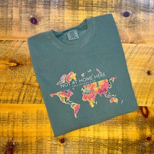 Das Sams T-Shirt - ein ChesedCo Watercolor Map T-Shirt
