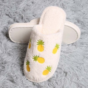 Super Soft Pineapple Fruit Print Home Indoor Floor Slippers image 3