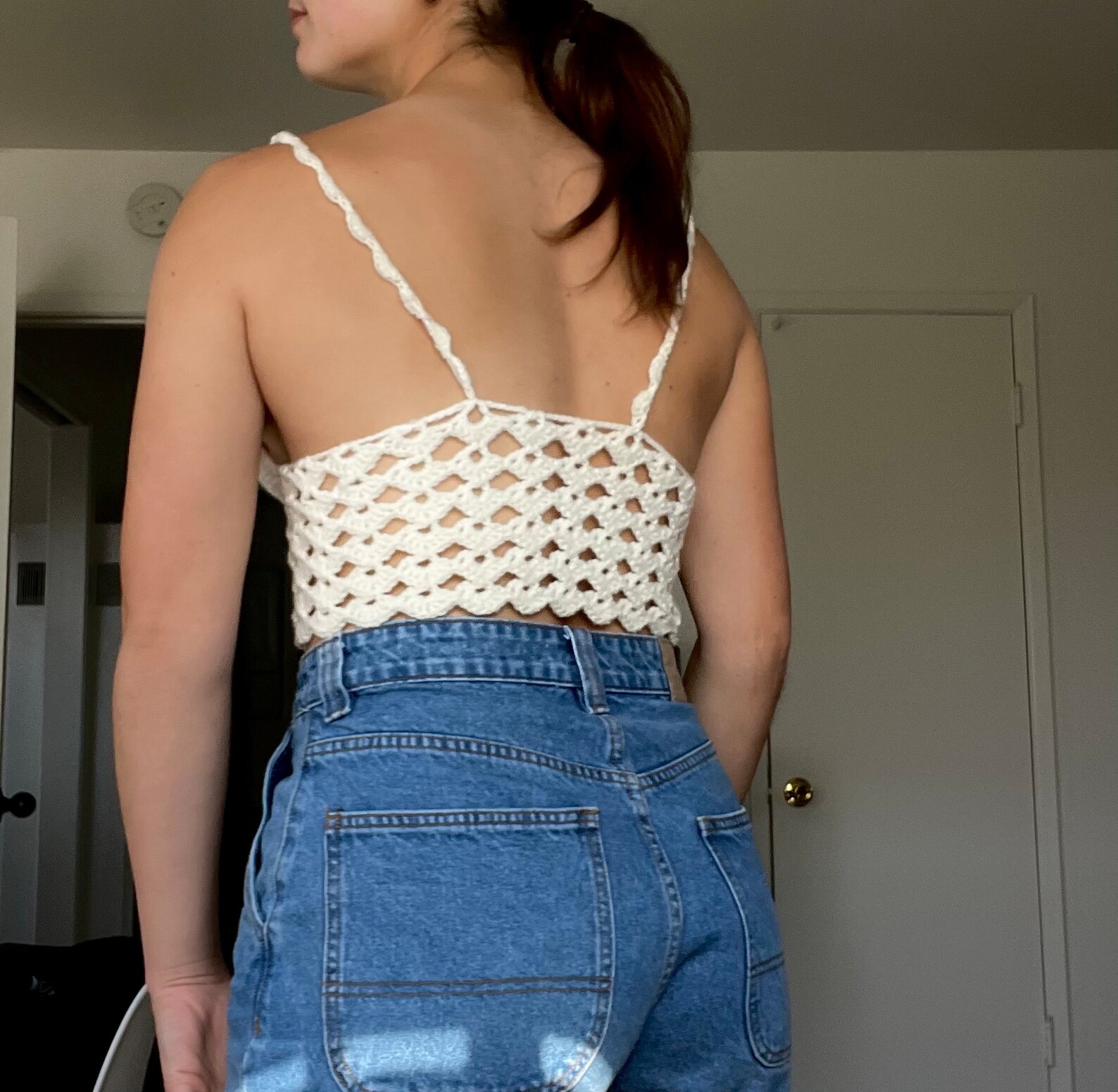 Retro Contrast Lace Up Bow Tie Front Slit Crochet Ripped Knit Crop Tank Top