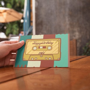 a hip trendy printable card, perfect for the audiophile in your life.