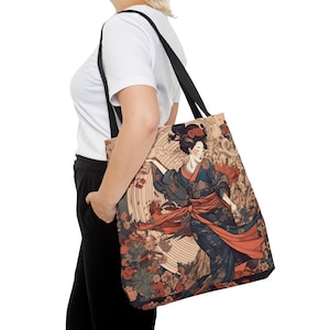 Traditionelle japanische Kunst einer Geisha.  Geräumige Einkaufstasche für Reisen, Shopping, Wochenendausflüge.  Hergestellt in den USA. Erhältlich in 3 Größen