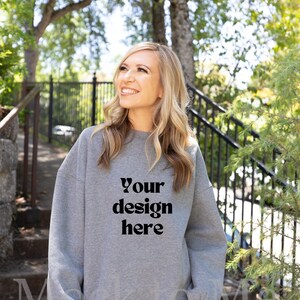 Gildan 18000 grey Crewneck Mockup, Sweater mock grey, Grey sweatshirt mock, Gildan 18000 Mockup grey, Grey mock gildan, Gildan Crewneck Mock