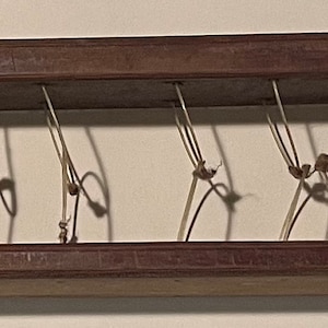 Loom shuttle