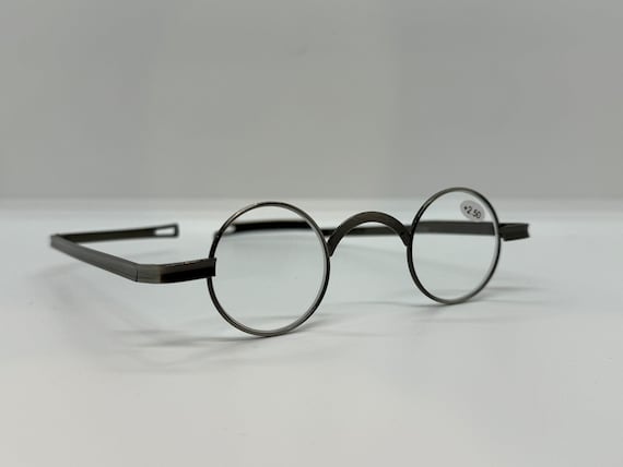 18th century eyeglasses hotsell