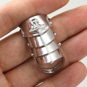 Vivienne Westwood Armour Ring in Metallic