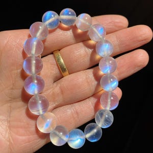 TOP Grade Strong Blue Glow Moonstone Round Beaded Bracelet 10.7mm, highly transparent moonstone from Siri Lanka, AAAAA quality