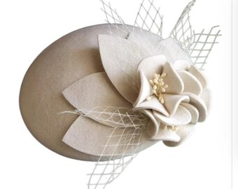 Elegant Fascinator for Women Wool Felt Pillbox Hat Church Headdress Tea Party Hats Vintage Veil Cocktail Fedora Hat -FREE SHIPPING