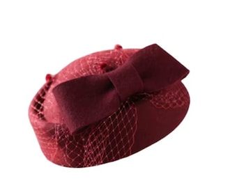 Ladies Women Vintage British Style Wool Felt Pillbox Hat Fascinator For Elegant Women Wedding Beret Hat Veil Fedora Ladies Church Hat