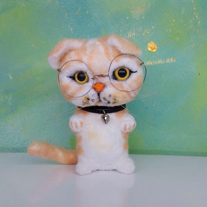Gato de fieltro con aguja, Scottish Fold, decoración de animales para el hogar, linda figura de gato, fieltrado con aguja, escultura suave de animales, regalo para amantes de los gatos